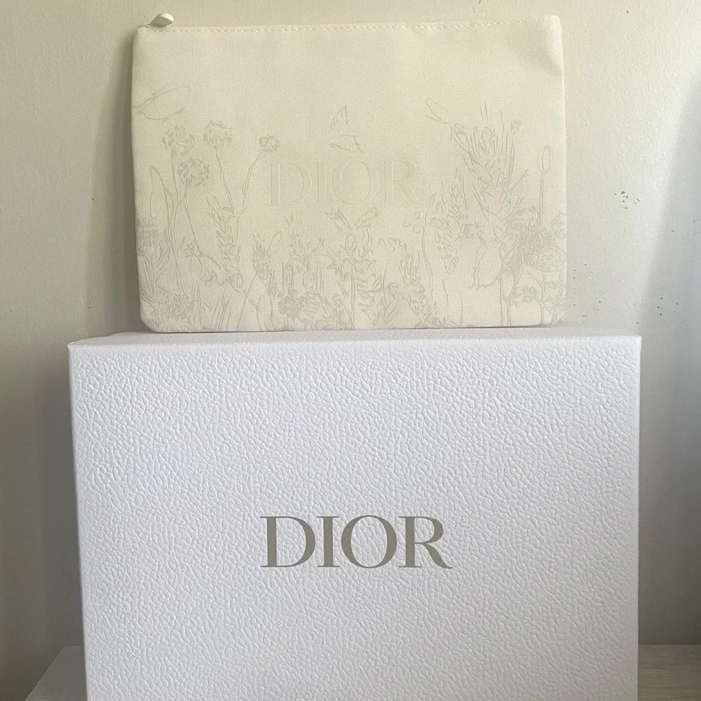 Dior Floral Flat Pouch. New. Comes With Box. - Picture 1 of 6